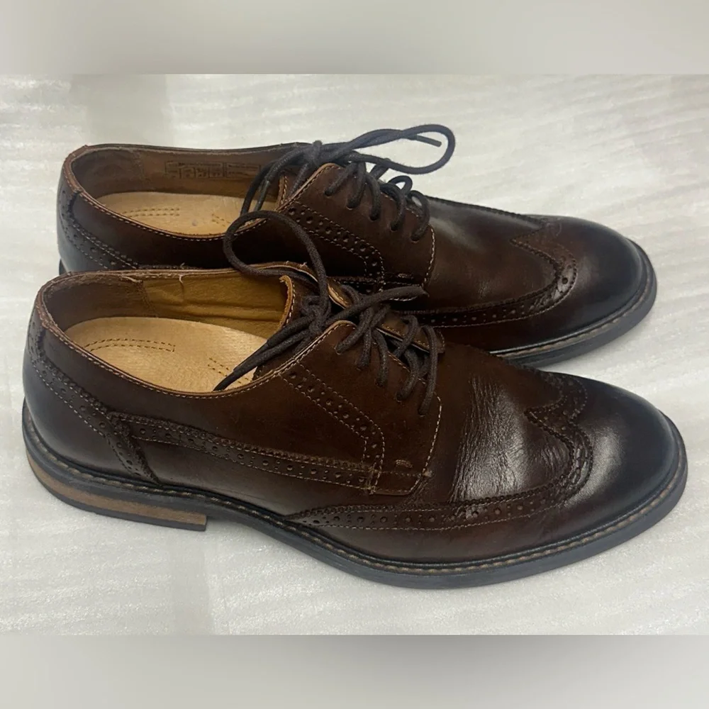 Vionic Bowery Bruno Brown Leather Brogue shoes (Size: 9)